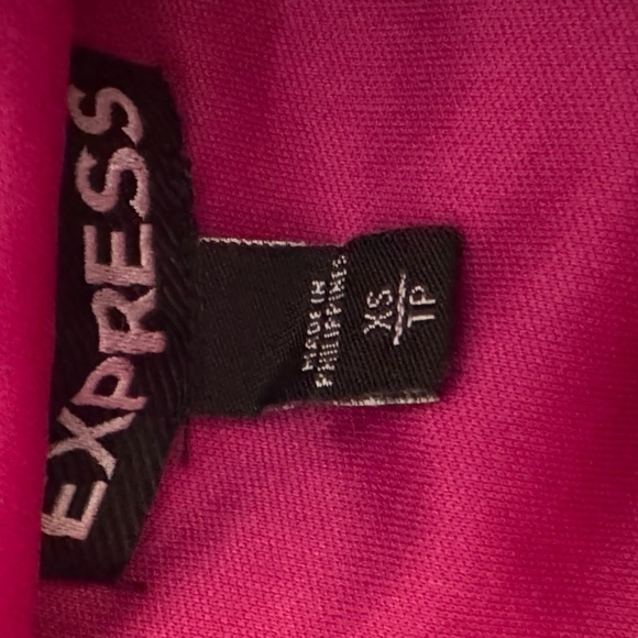 Express Set Pointe Crop top​​ - Picture 4 of 5